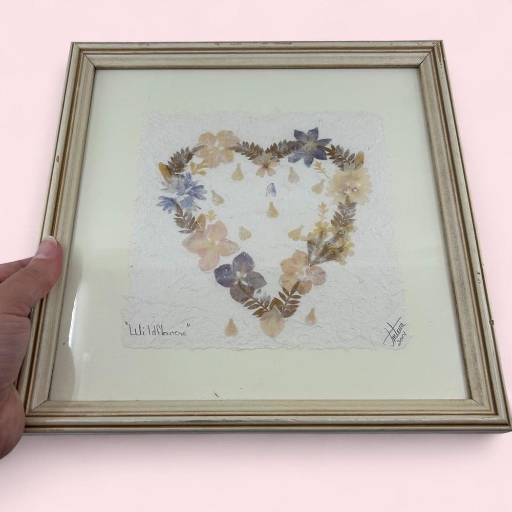 Vintage Handmade Pressed Wildflower Heart Art y2k 2001 Wall Art Cottagecore Home